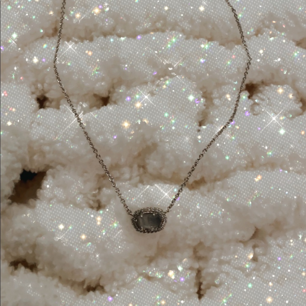 Kendra Scott Necklace